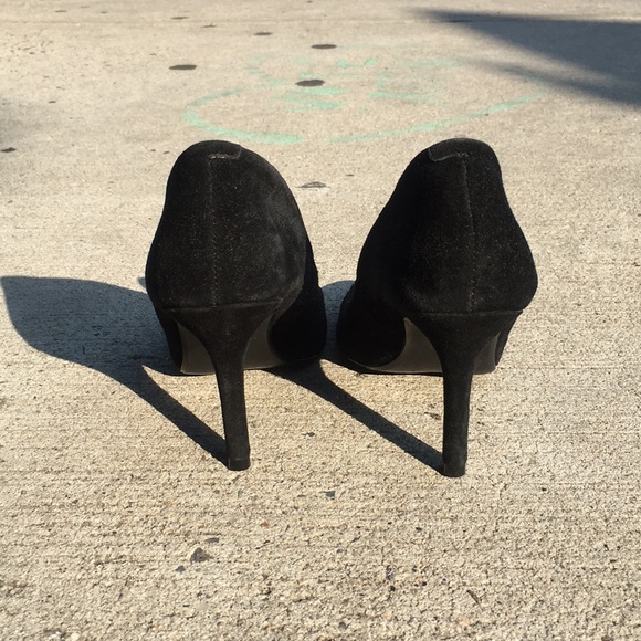 Steve Madden Black Suede Heels - Picture 3 of 4
